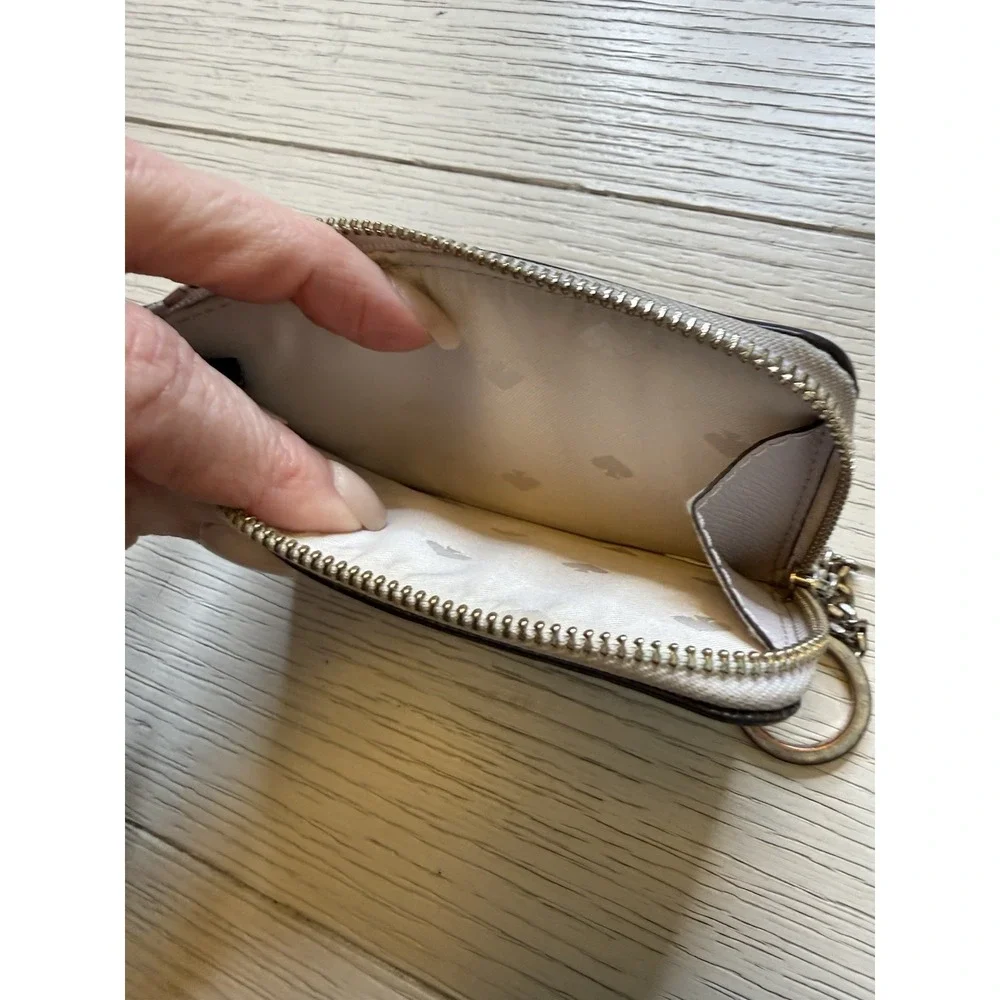Kate Spade New York Darcy Med L-zip Card Holder Key Chain Lilac Pebbled‎ Leather